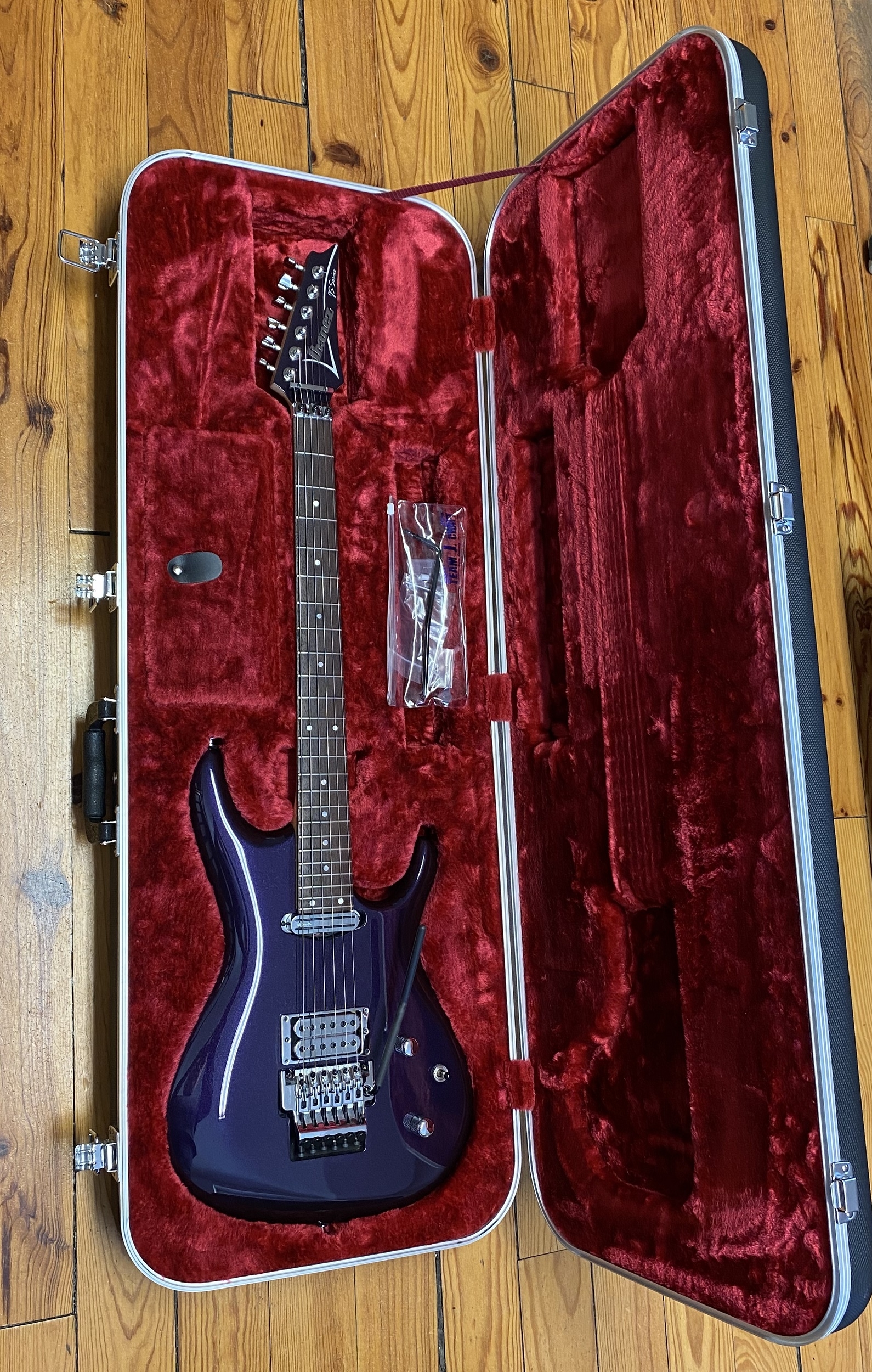 Ibanez JS2450 MCP Joe Satriani -gebraucht-