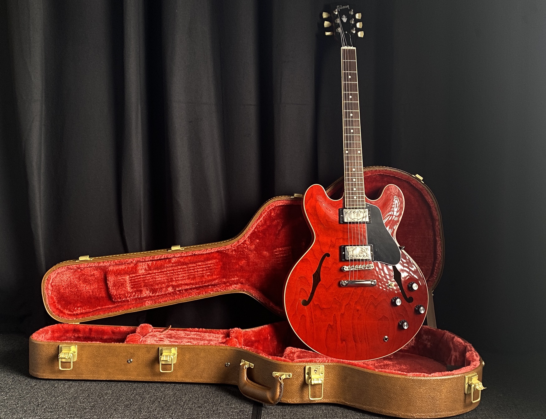Gibson ES-335 Sixties Cherry -Winter Special-