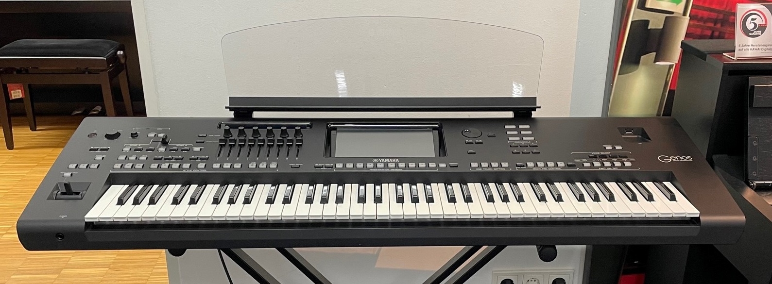 Yamaha GENOS - gebraucht-