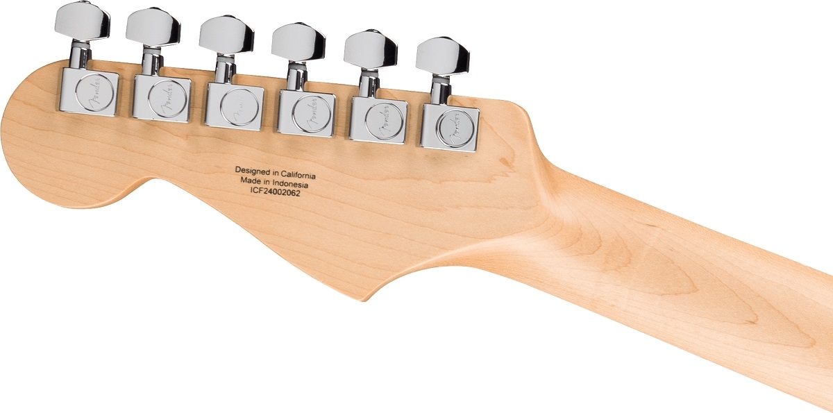 Fender Standard Stratocaster HSS MN Aqua Marine Metallic