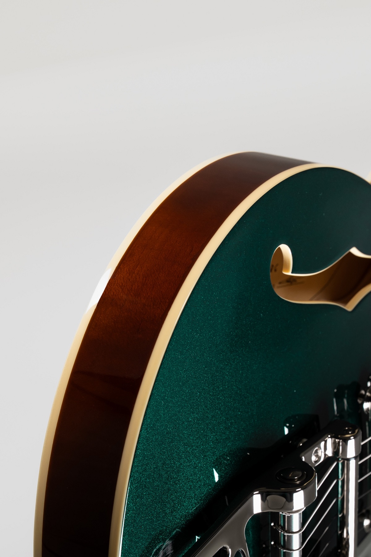 Duesenberg Starplayer TV LTD Catalina Green
