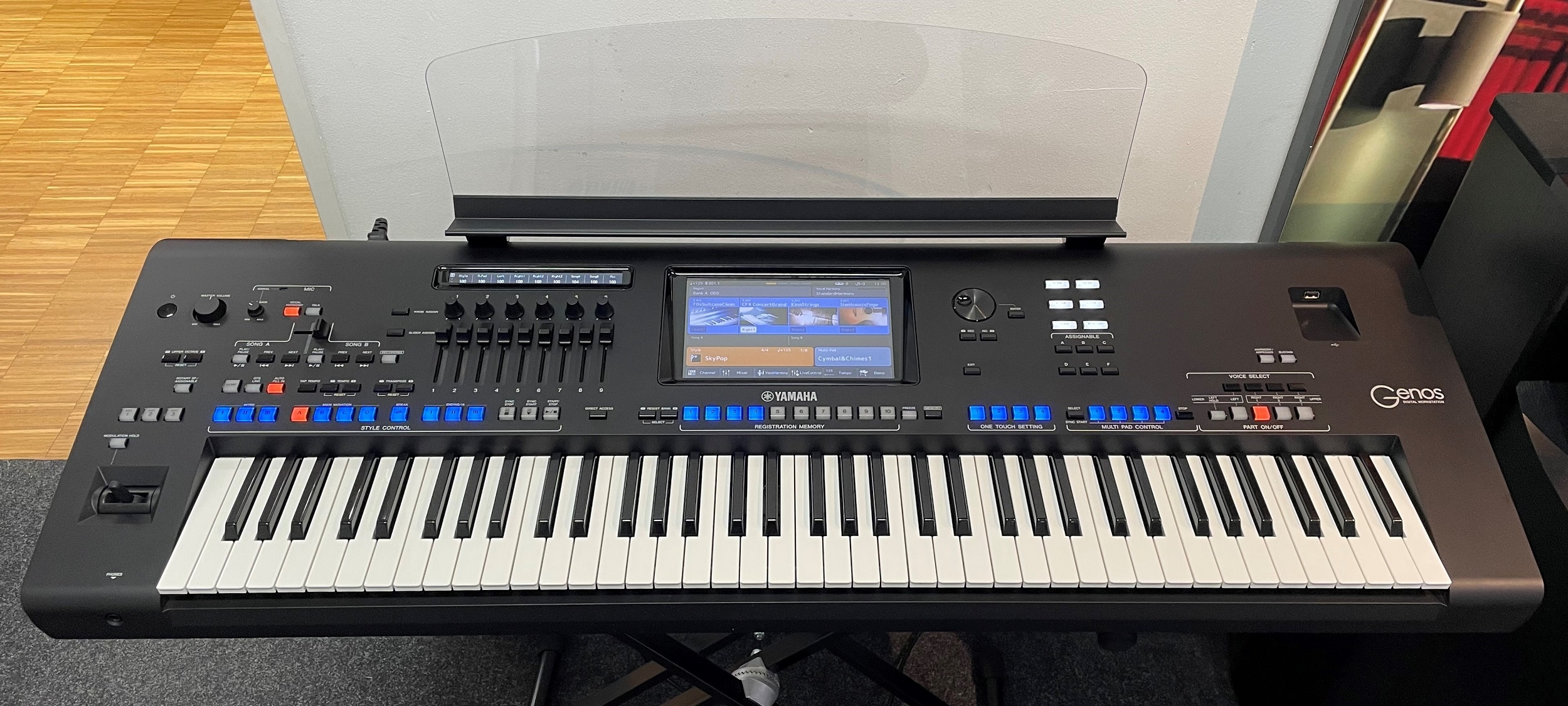 Yamaha GENOS - gebraucht-