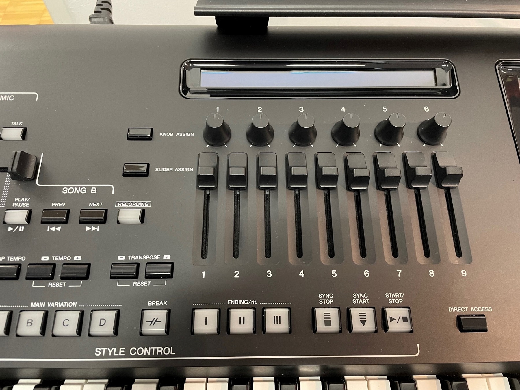 Yamaha GENOS - gebraucht-