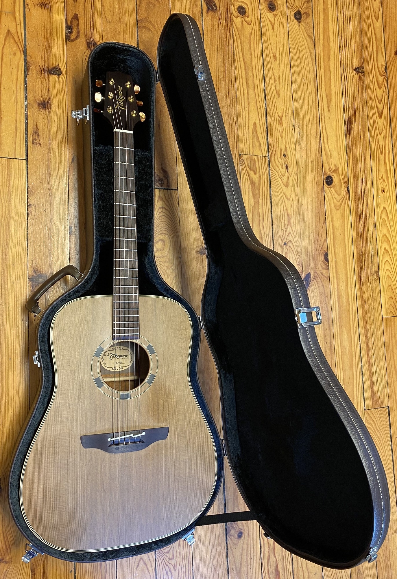 Takamine EN-10 mit Koffer -gebraucht-