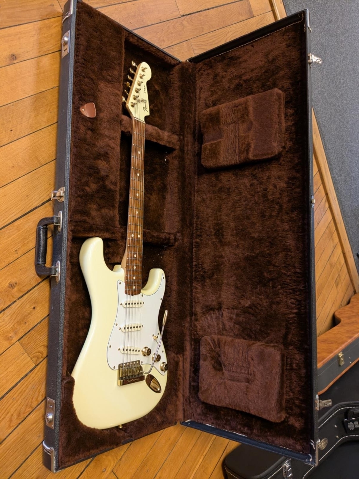 Fender 1981-83 "The Strat" Olympic White  -gebraucht-