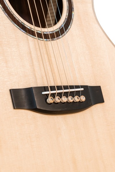 Lakewood M-32 40th Anniversary