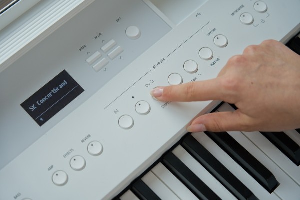 Kawai ES-520 W Weiß