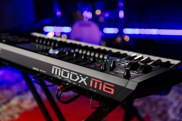 Yamaha MODX M6