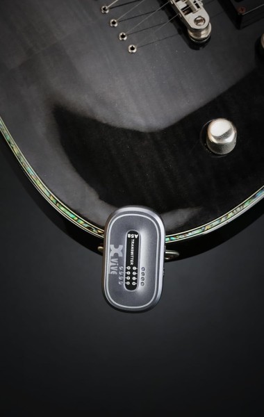 Xvive AC58 Wireless System Bundle mit Ladebox